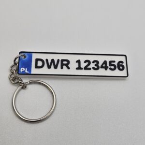 Brelok z numerem rejestracyjnym